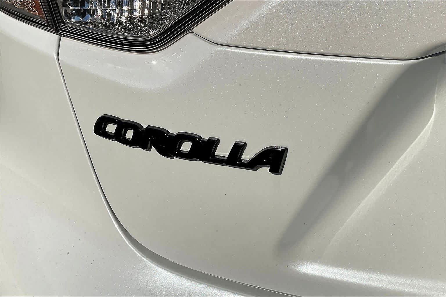 New 2027 Toyota Corolla SE FWD image 15
