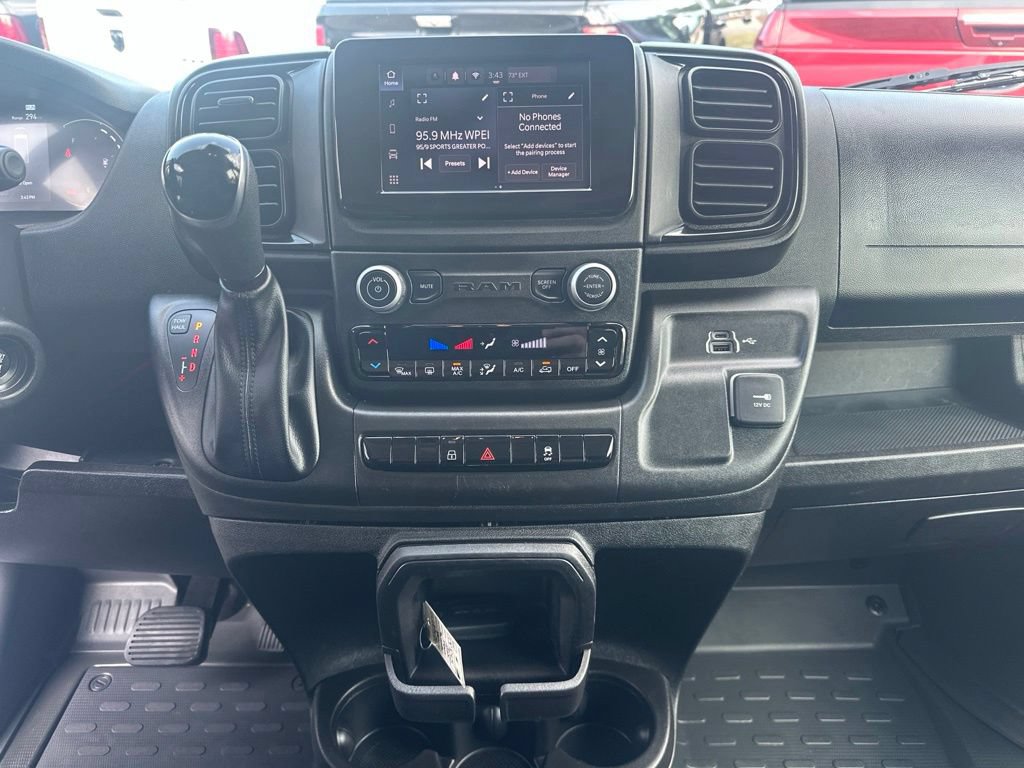 Used 2025 RAM ProMaster 2500 w/ U-Haul Equipment Group FWD image 21
