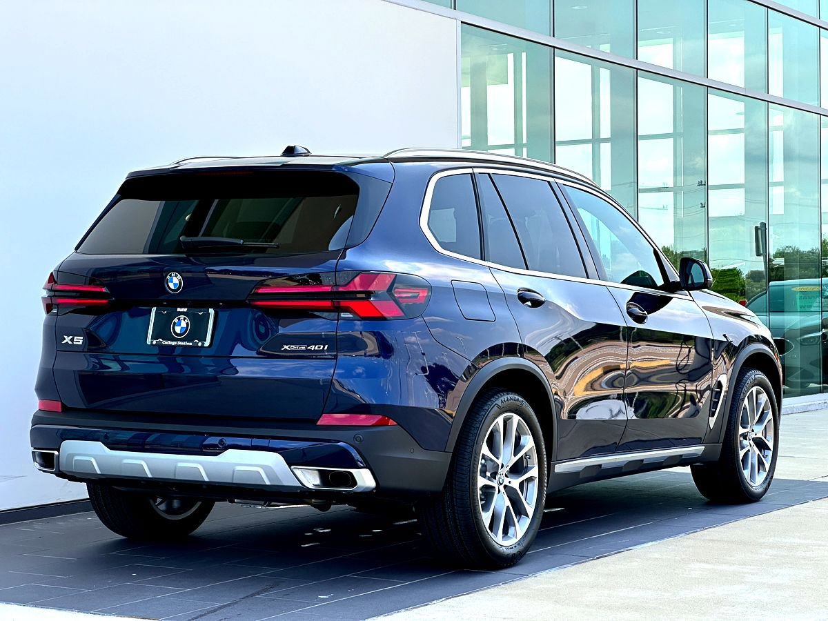 New 2026 BMW X5 xDrive40i image 4