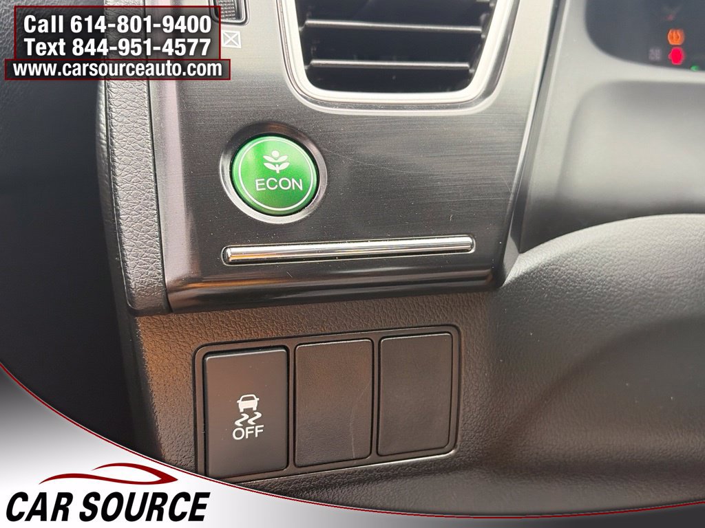 Used 2015 Honda Civic SE image 16