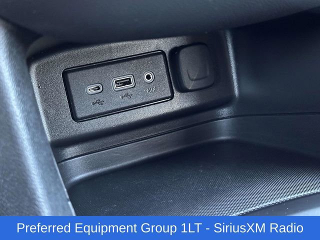 Used 2023 Chevrolet Equinox LT image 7