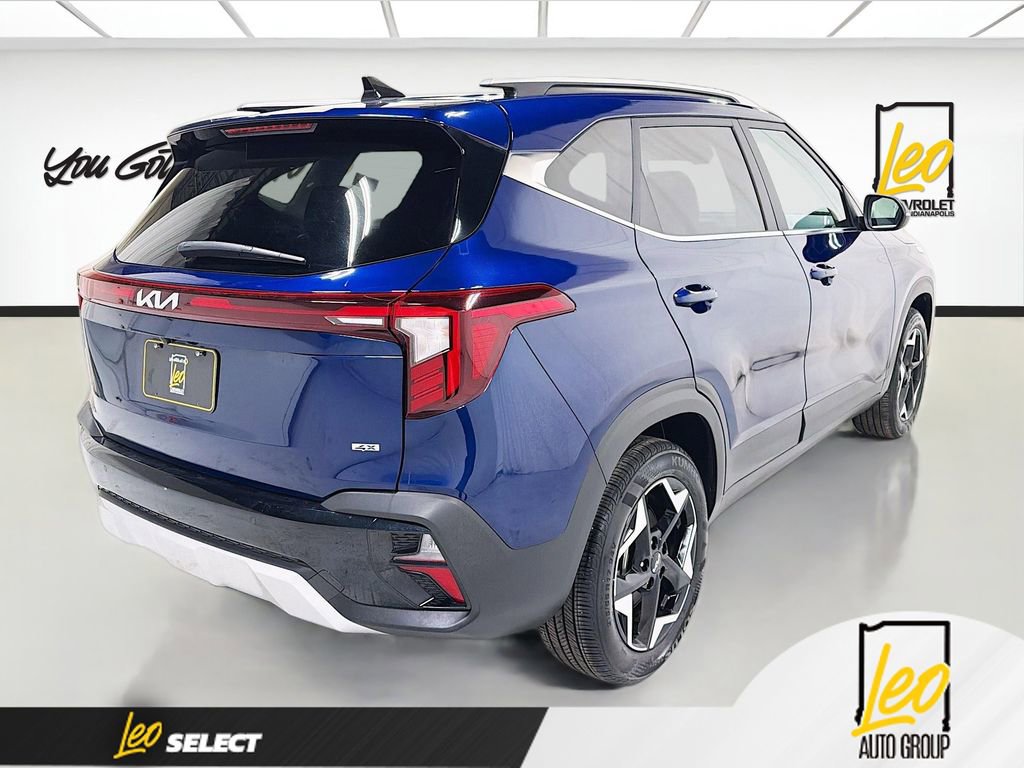 Used 2025 Kia Seltos EX w/ EX Sunroof Package image 5