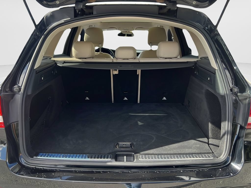 Used 2016 Mercedes-Benz GLC 300 image 9