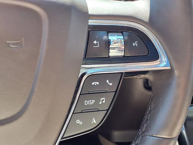 Certified 2023 Lincoln Nautilus Reserve image 15