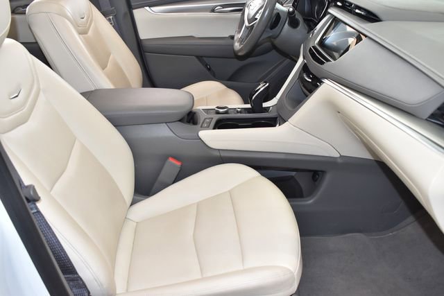 Certified 2023 Cadillac XT5 Premium Luxury image 10