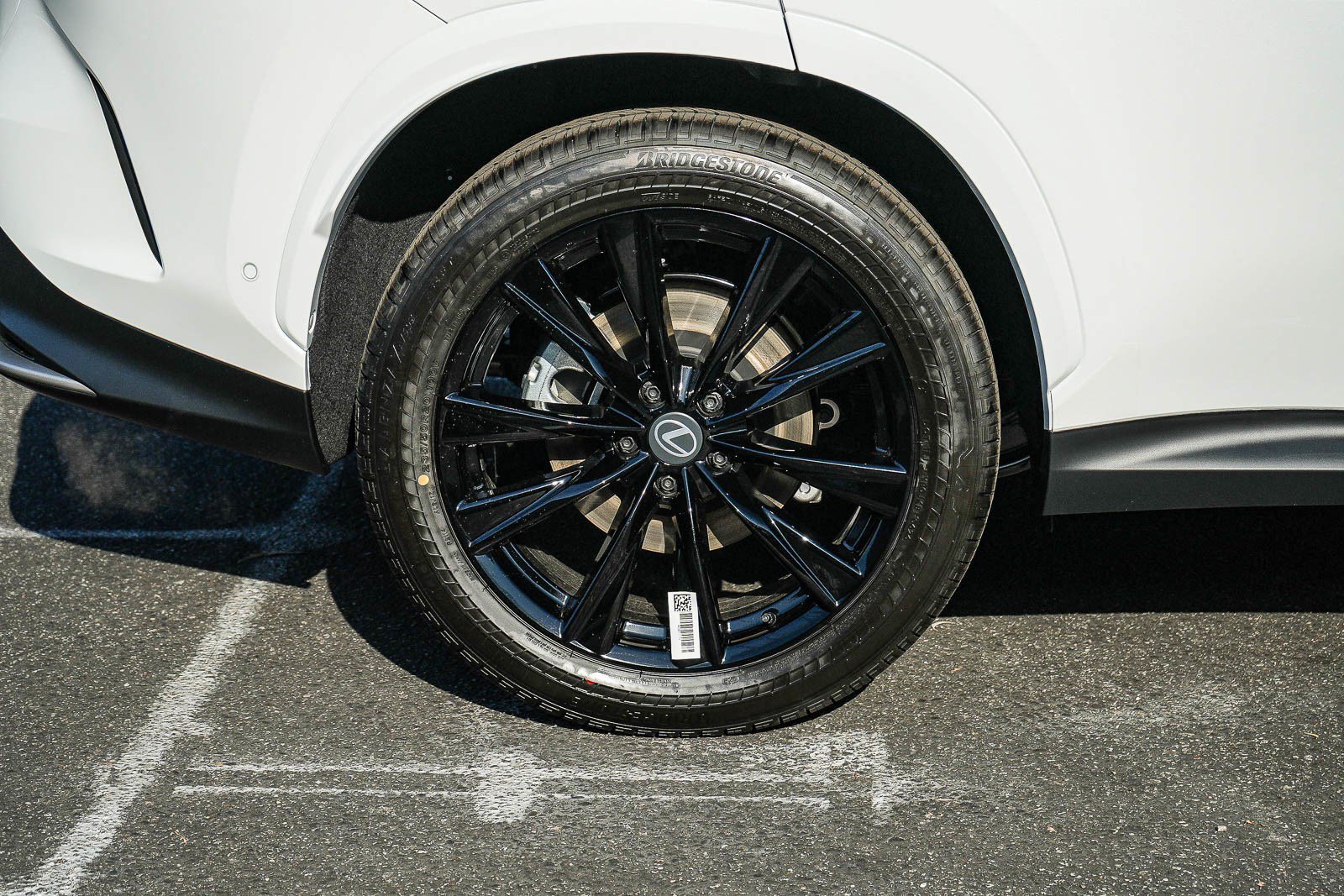 New 2026 Lexus NX 350h F Sport AWD/4WD image 11