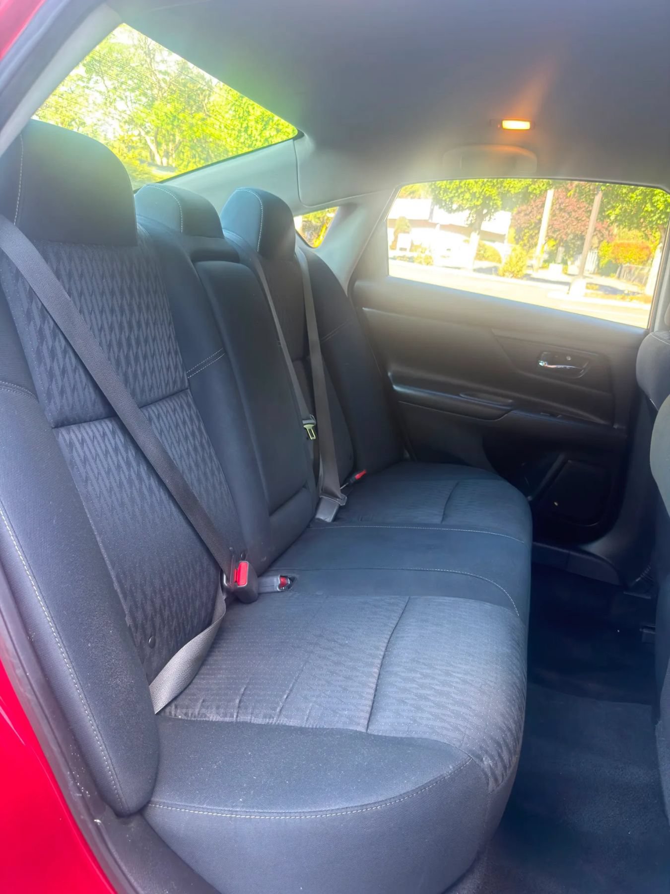 Used 2018 Nissan Altima 2.5 S w/ S Convenience Package FWD image 12
