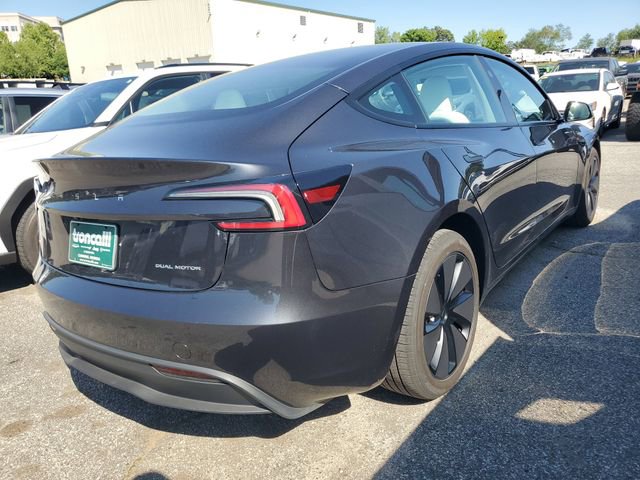 Used 2025 Tesla Model 3 Long Range AWD/4WD image 9