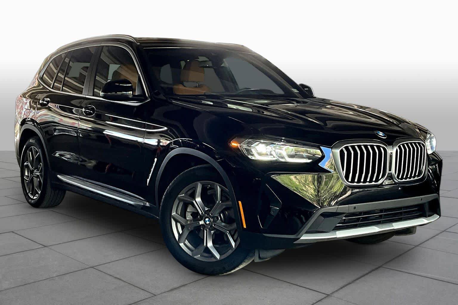 Used 2024 BMW X3 sDrive30i w/ Convenience Package w/ZPA image 2