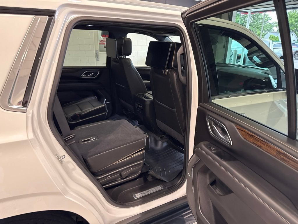 Used 2021 Chevrolet Tahoe Premier AWD/4WD image 15