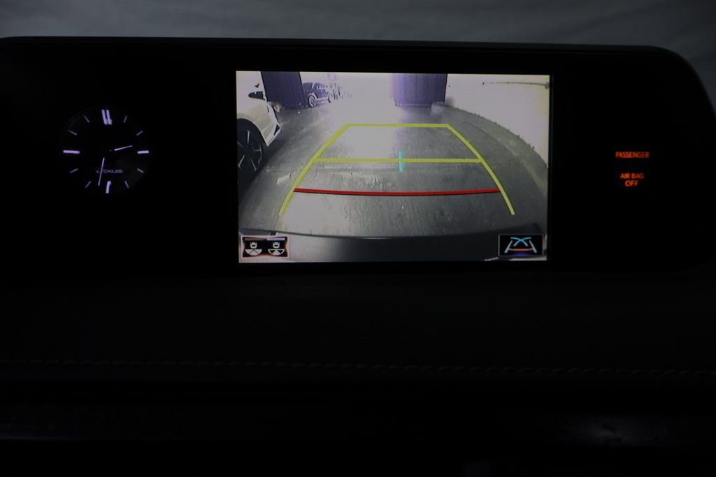 Used 2020 Lexus UX 200 200 Base w/ Premium Package image 22