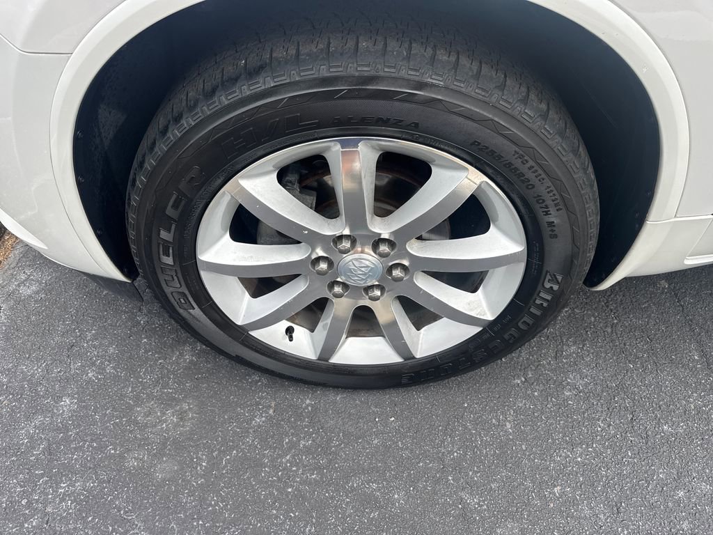 Used 2016 Buick Enclave Premium w/ Experience Buick Package FWD image 11