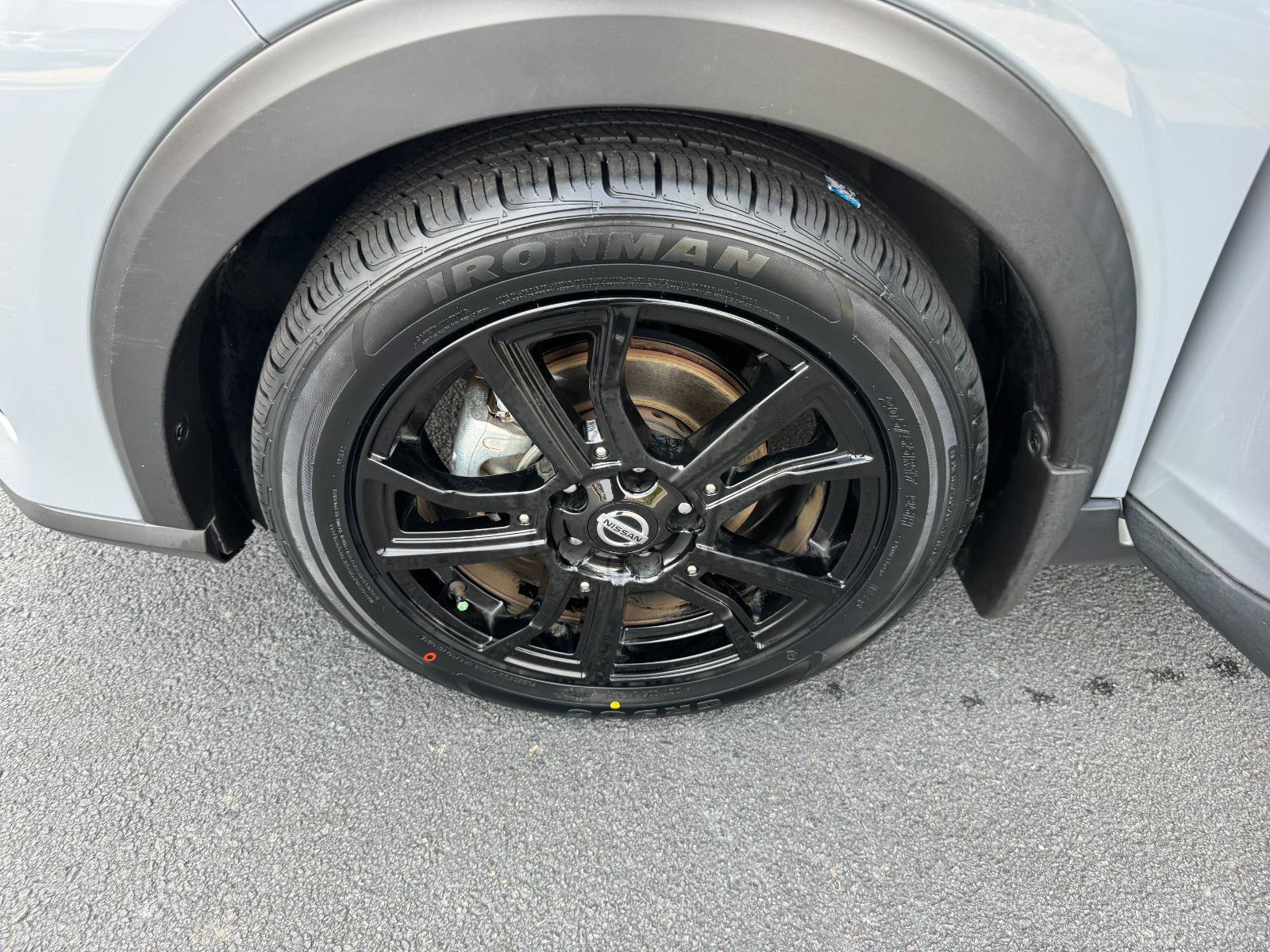 Used 2021 Nissan Kicks SR w/ SR Premium Package image 23