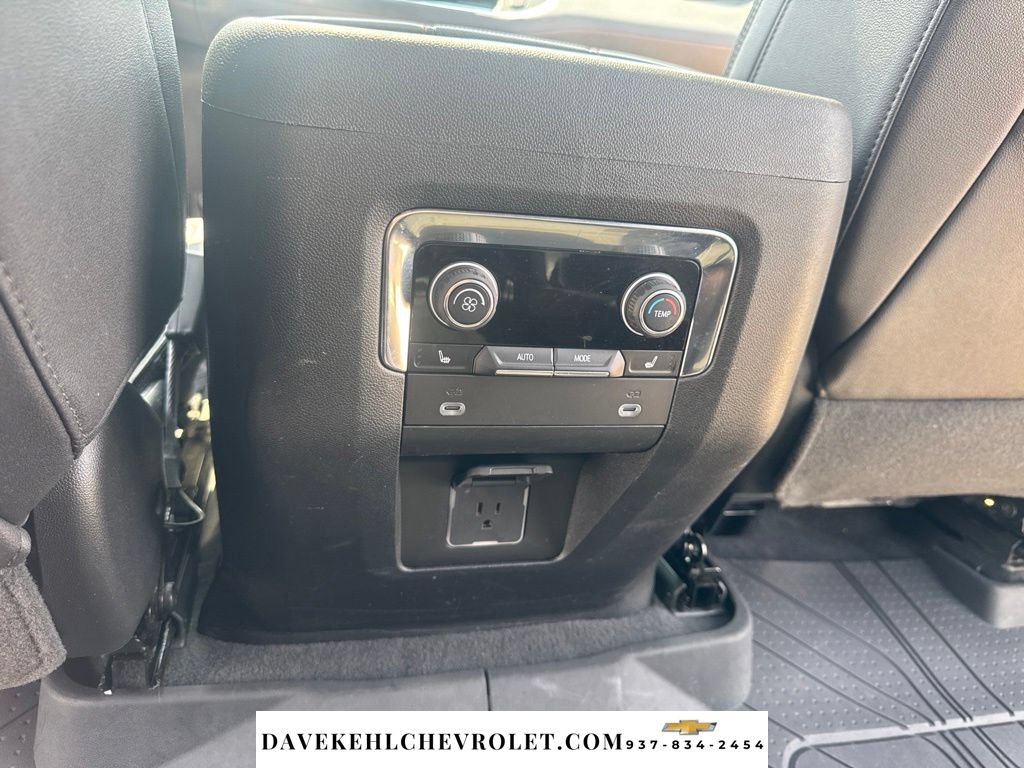Used 2023 Chevrolet Tahoe RST w/ Luxury Package AWD/4WD image 28