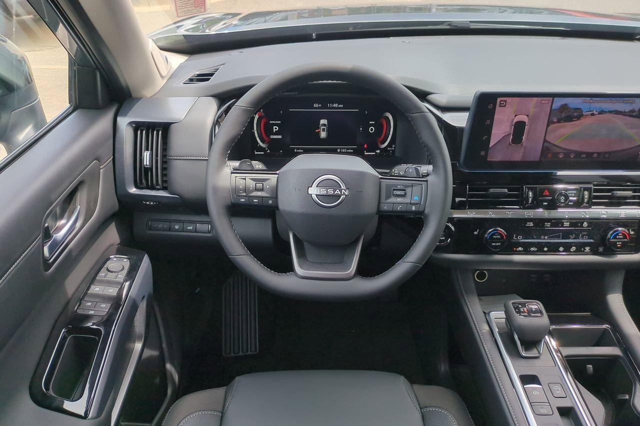 New 2026 Nissan Pathfinder SL FWD image 30