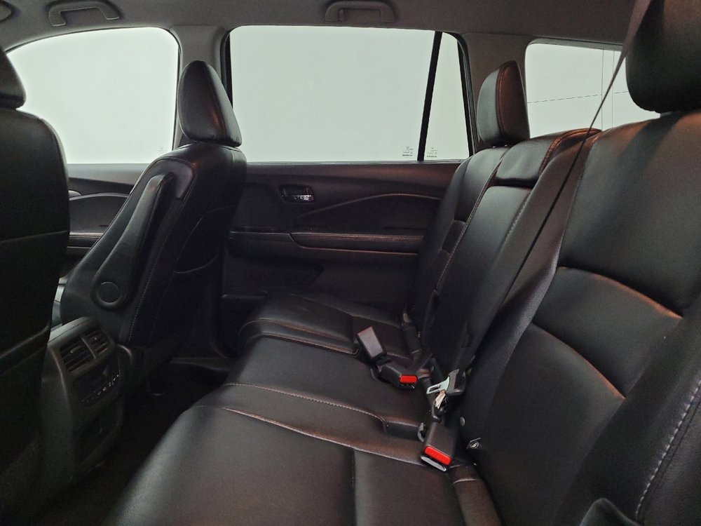 Used 2017 Honda Pilot EX-L image 18