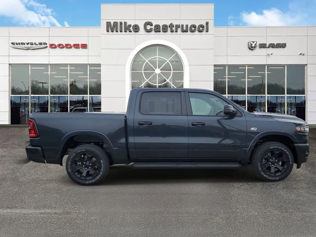 New 2026 RAM 1500 4x4 Crew Cab image 3