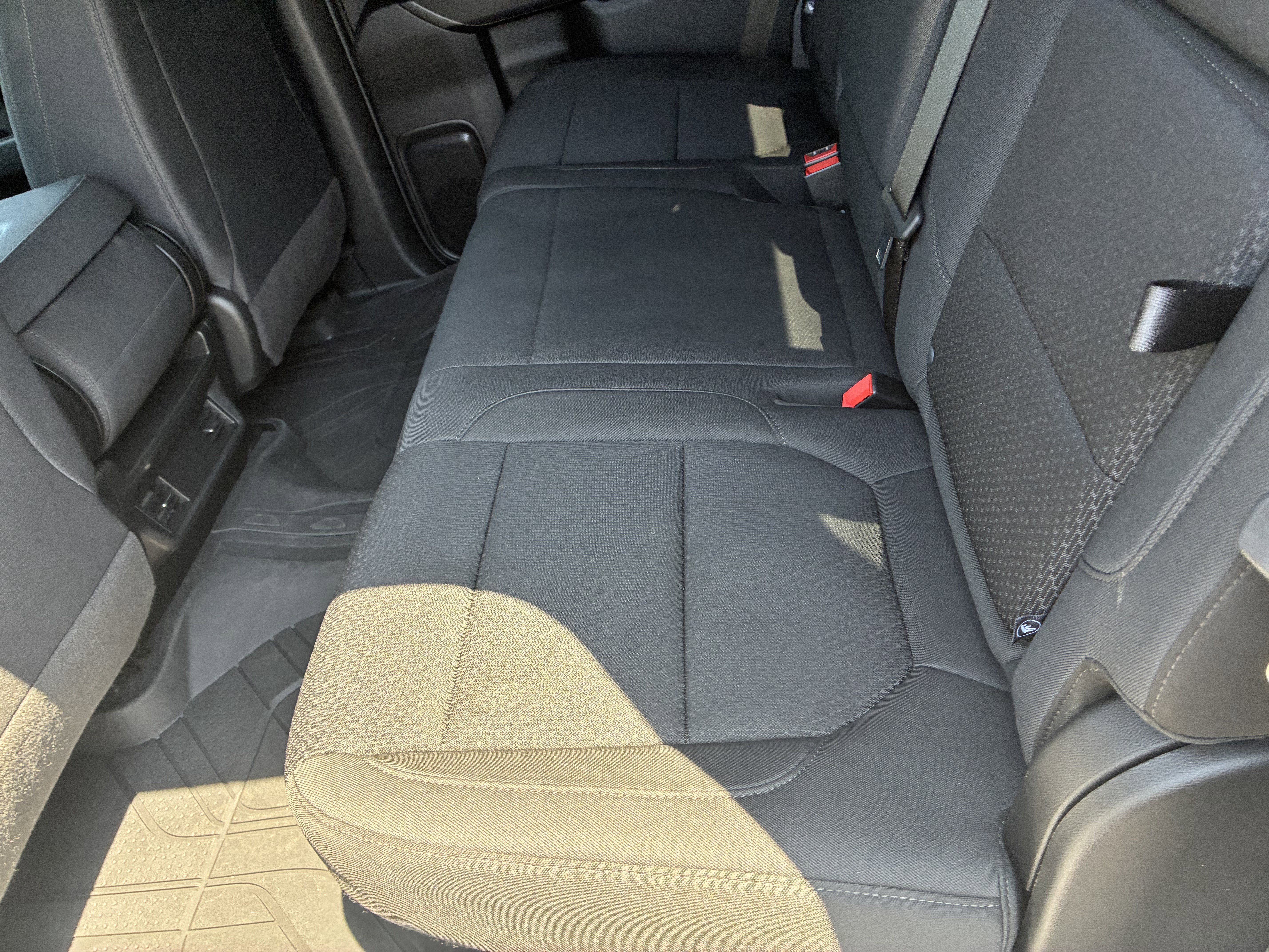 Used 2023 Chevrolet Silverado 2500 Custom AWD/4WD image 15