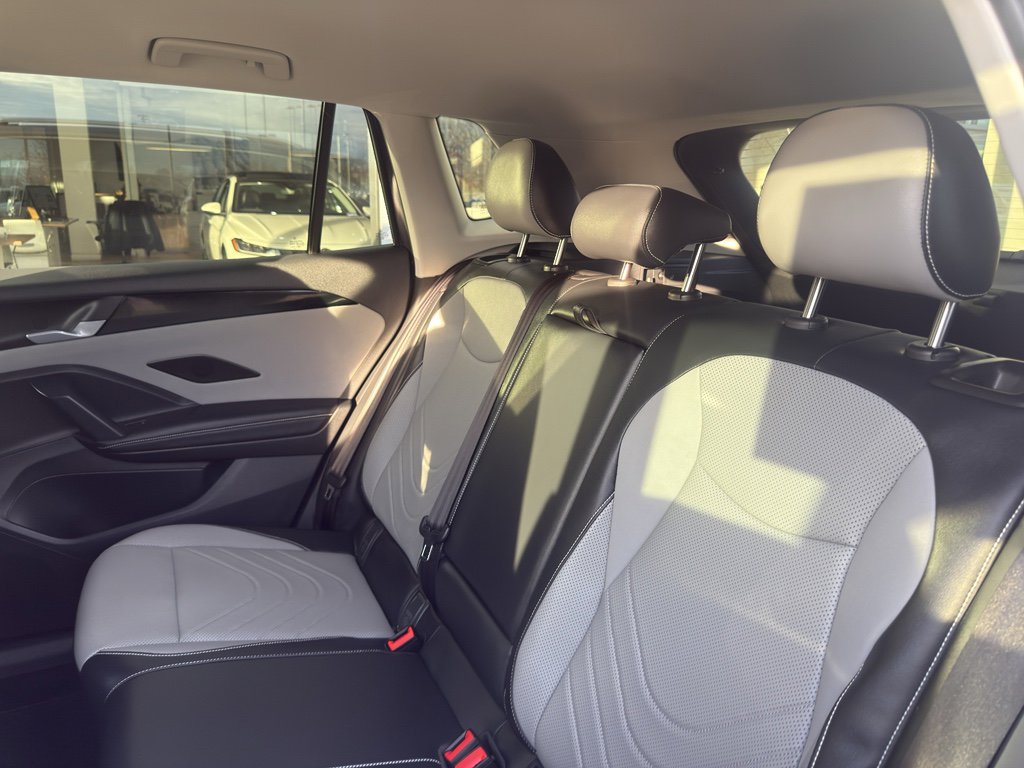 New 2026 Volkswagen Tiguan SE image 13