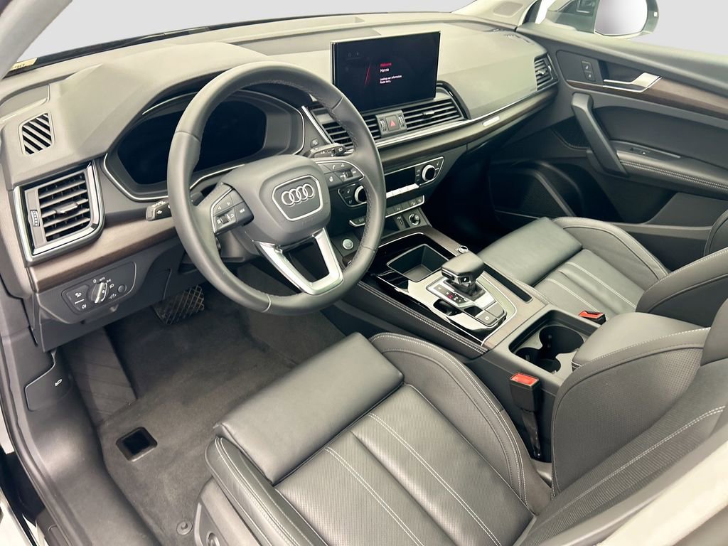 Certified 2023 Audi Q5 2.0T Premium Plus w/ Premium Plus Package image 9