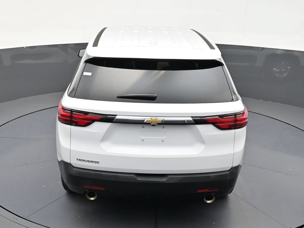 Used 2023 Chevrolet Traverse LS FWD image 15
