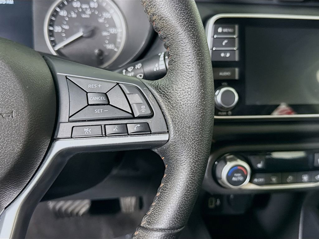 Used 2020 Nissan Versa SR w/ Convenience Package image 19