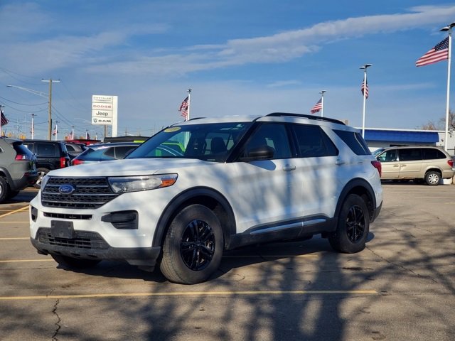 Used 2020 Ford Explorer XLT image 34