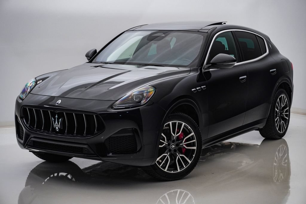 Used 2025 Maserati Grecale GT AWD/4WD image 3