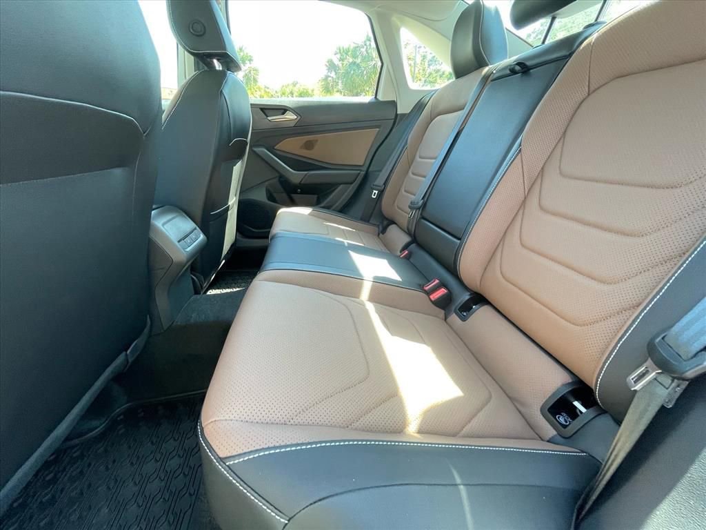 New 2026 Volkswagen Jetta SEL FWD image 4