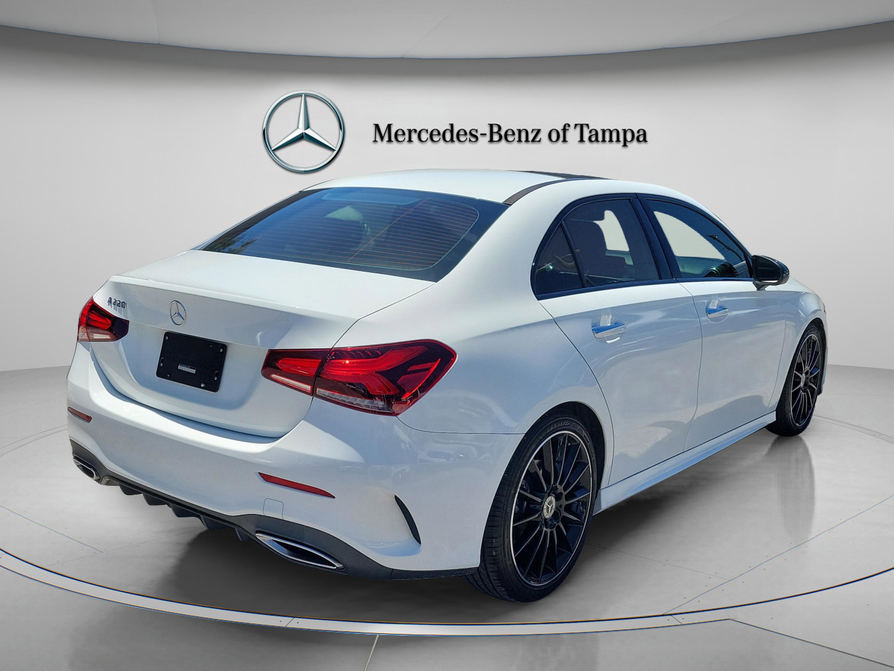 Used 2022 Mercedes-Benz A 220 image 3