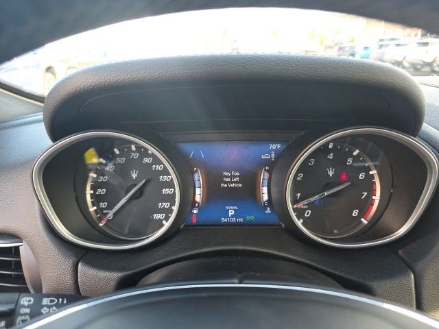 Used 2019 Maserati Levante image 14