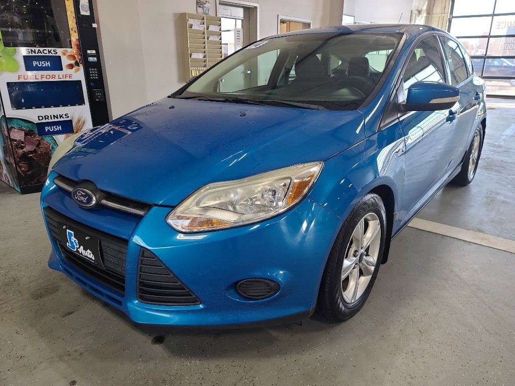 Used 2014 Ford Focus SE image 2