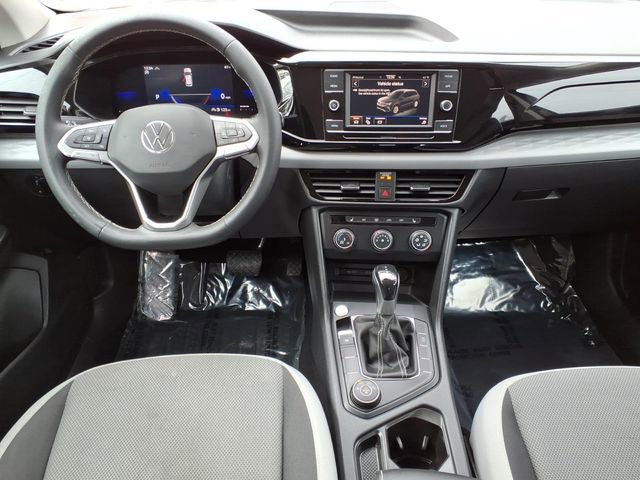 Used 2022 Volkswagen Taos S image 8