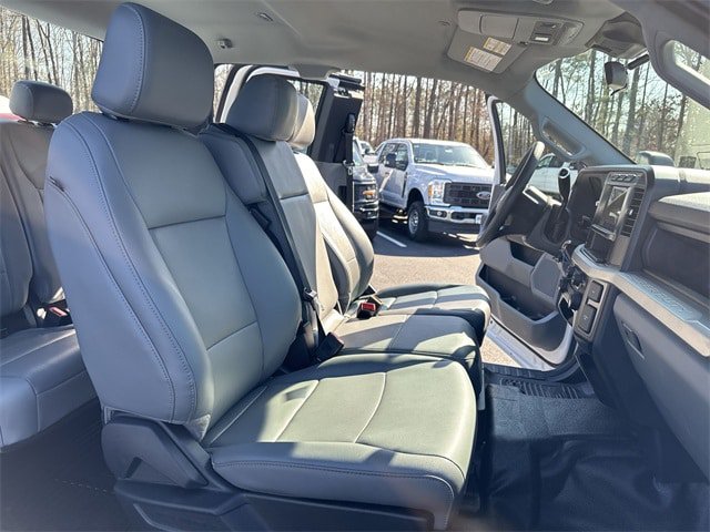 Used 2024 Ford F250 XL w/ XL Off-Road Package AWD/4WD image 24