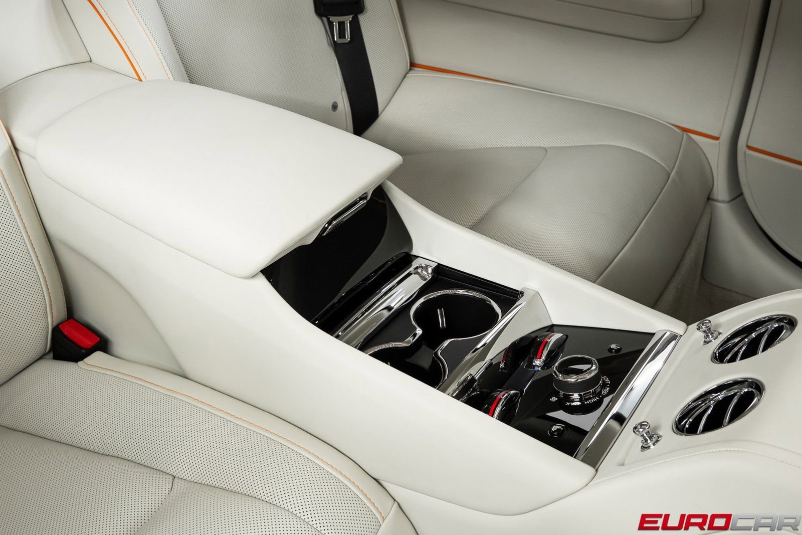 Used 2026 Rolls-Royce Spectre image 33