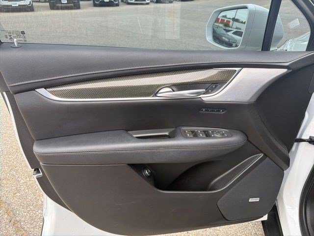 Used 2020 Cadillac XT5 Sportv AWD/4WD image 11
