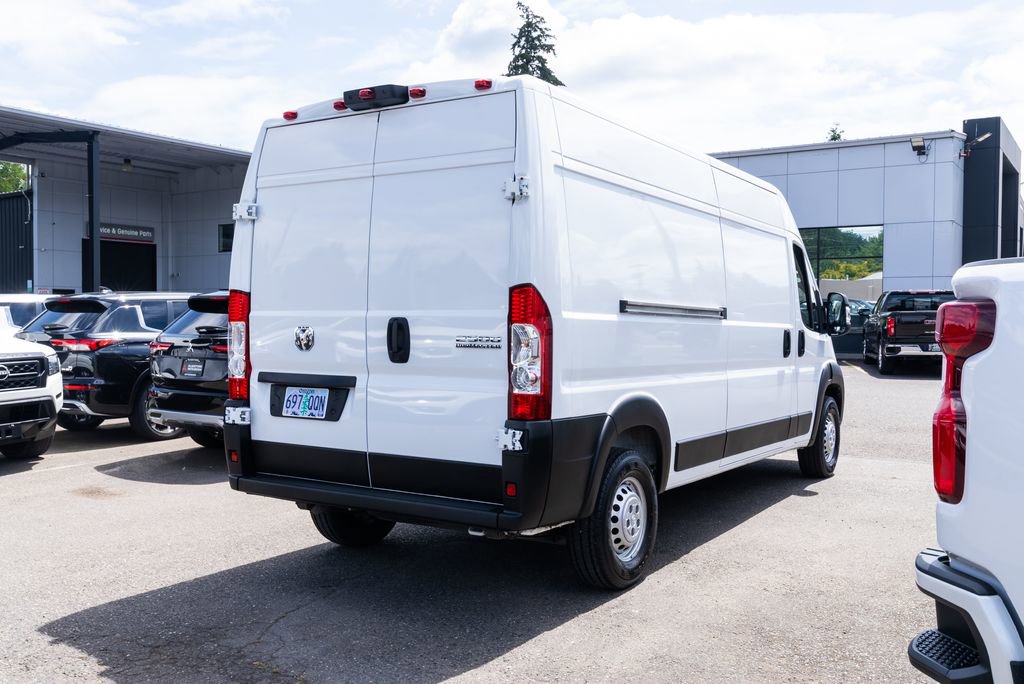 Used 2026 RAM ProMaster 2500 w/ Convenience Group FWD image 6