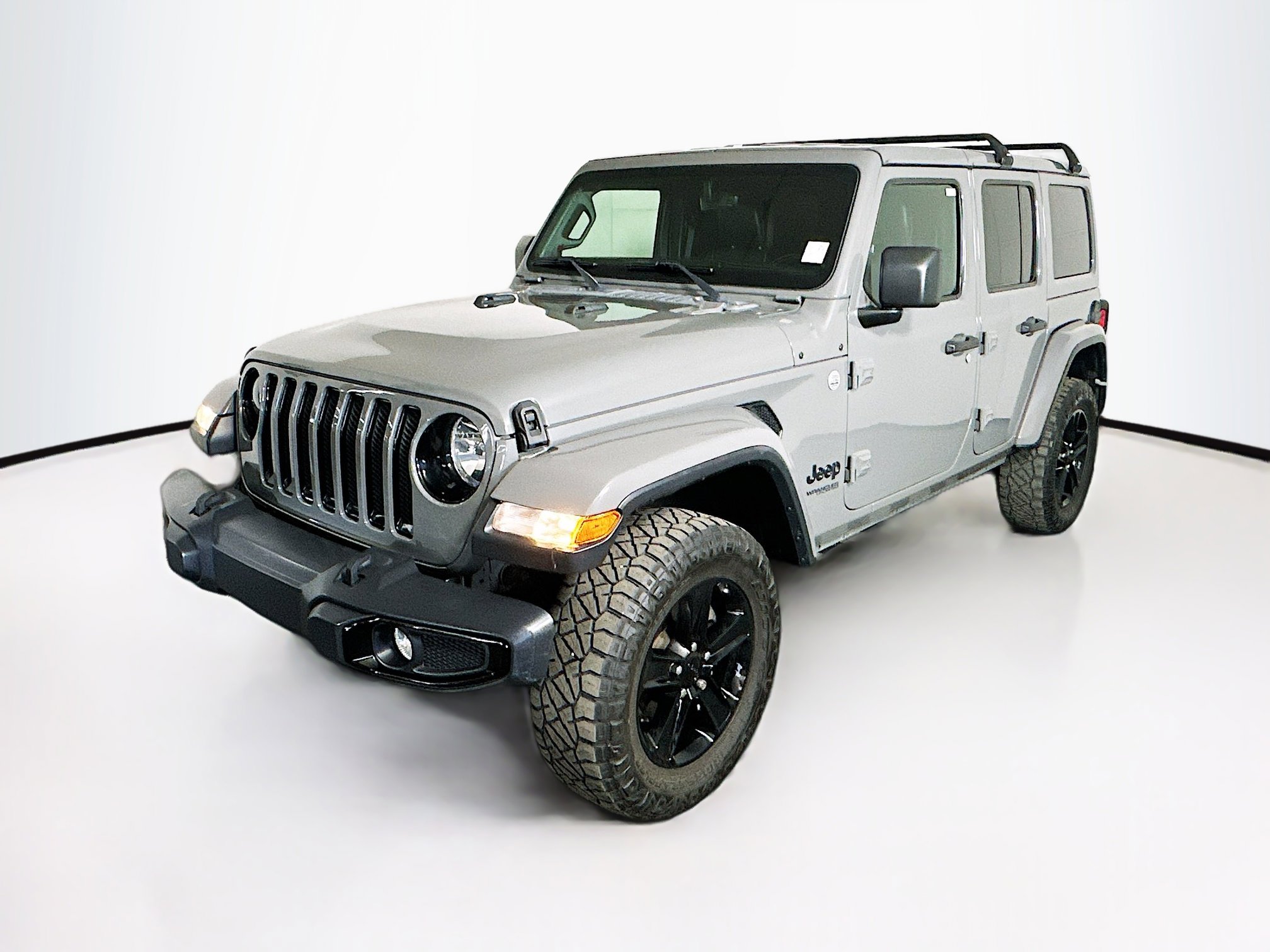 Used 2019 Jeep Wrangler Unlimited Sahara image 3