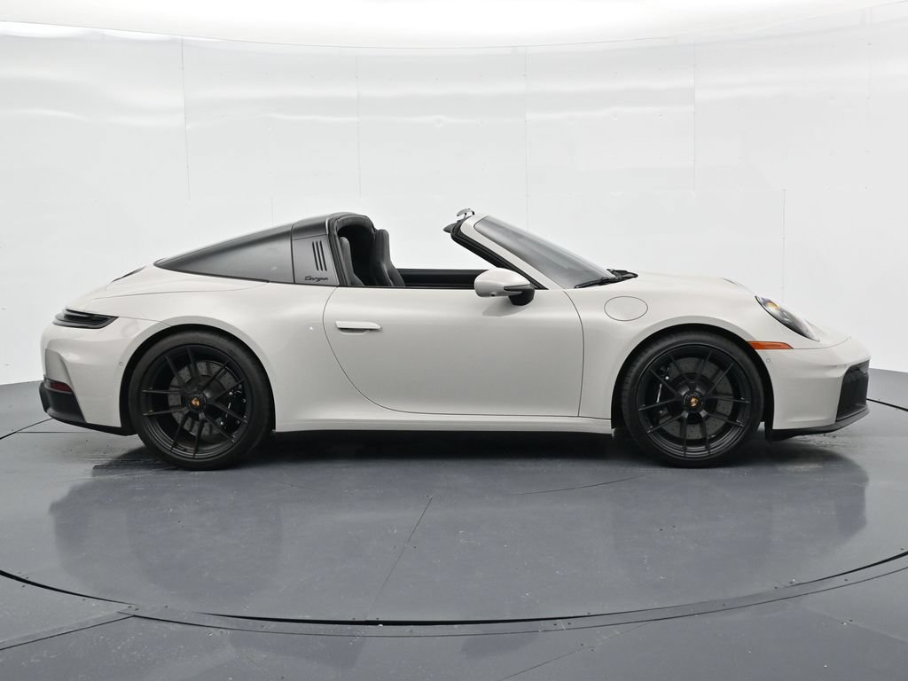 Certified 2025 Porsche 911 Targa 4 GTS AWD/4WD image 8