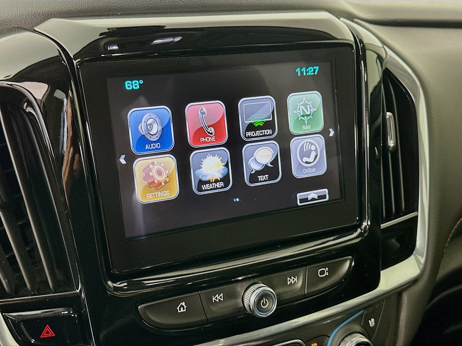 Used 2019 Chevrolet Traverse Premier w/ Redline Edition AWD/4WD image 13