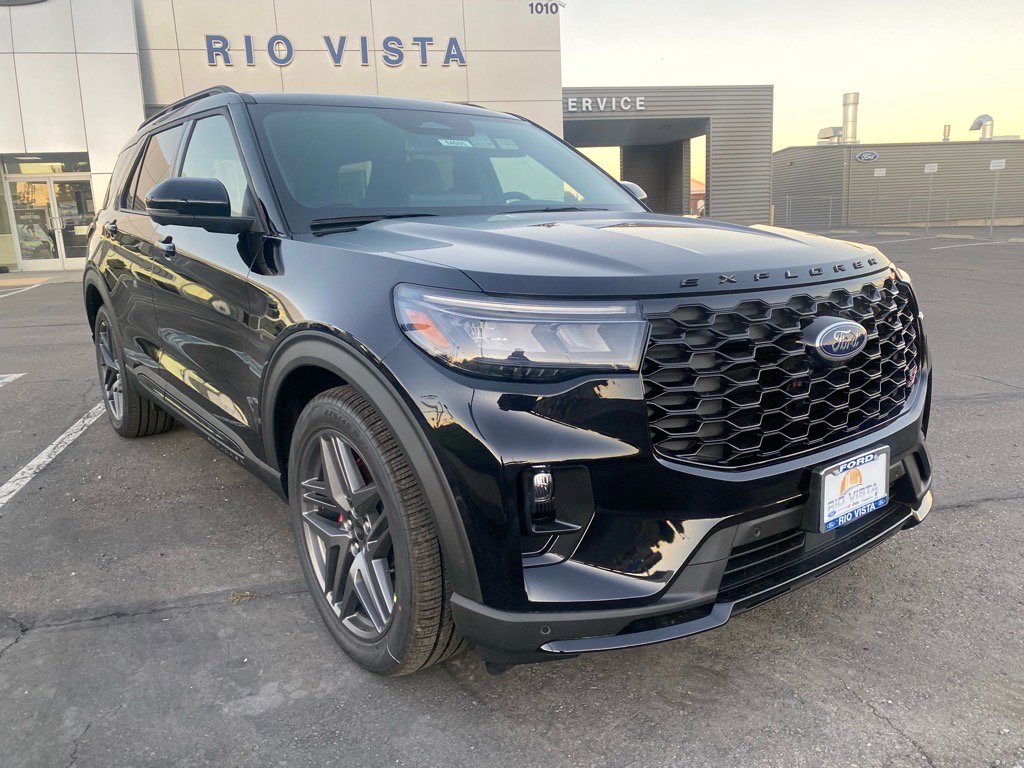 New 2026 Ford Explorer ST w/ Sun And Sound Package image 12