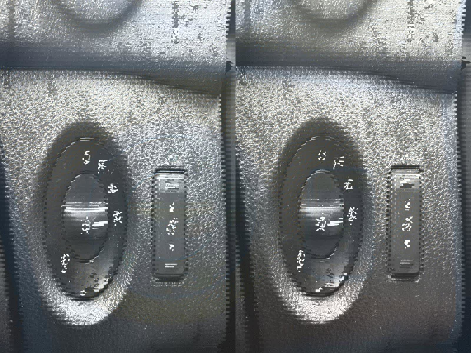 Used 2016 Ford Fiesta ST w/ ST Recaro Package image 32