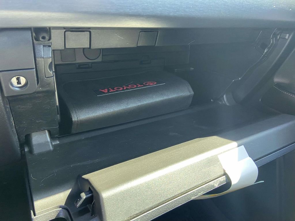 Used 2024 Toyota 4Runner SR5 image 30