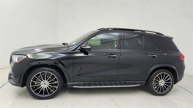 Used 2023 Mercedes-Benz GLE 450 4MATIC w/ AMG Line Exterior image 3