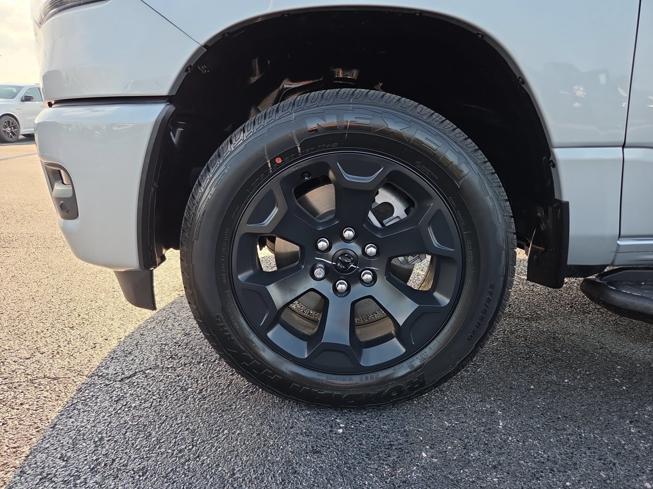 New 2026 RAM 1500 Express AWD/4WD image 29