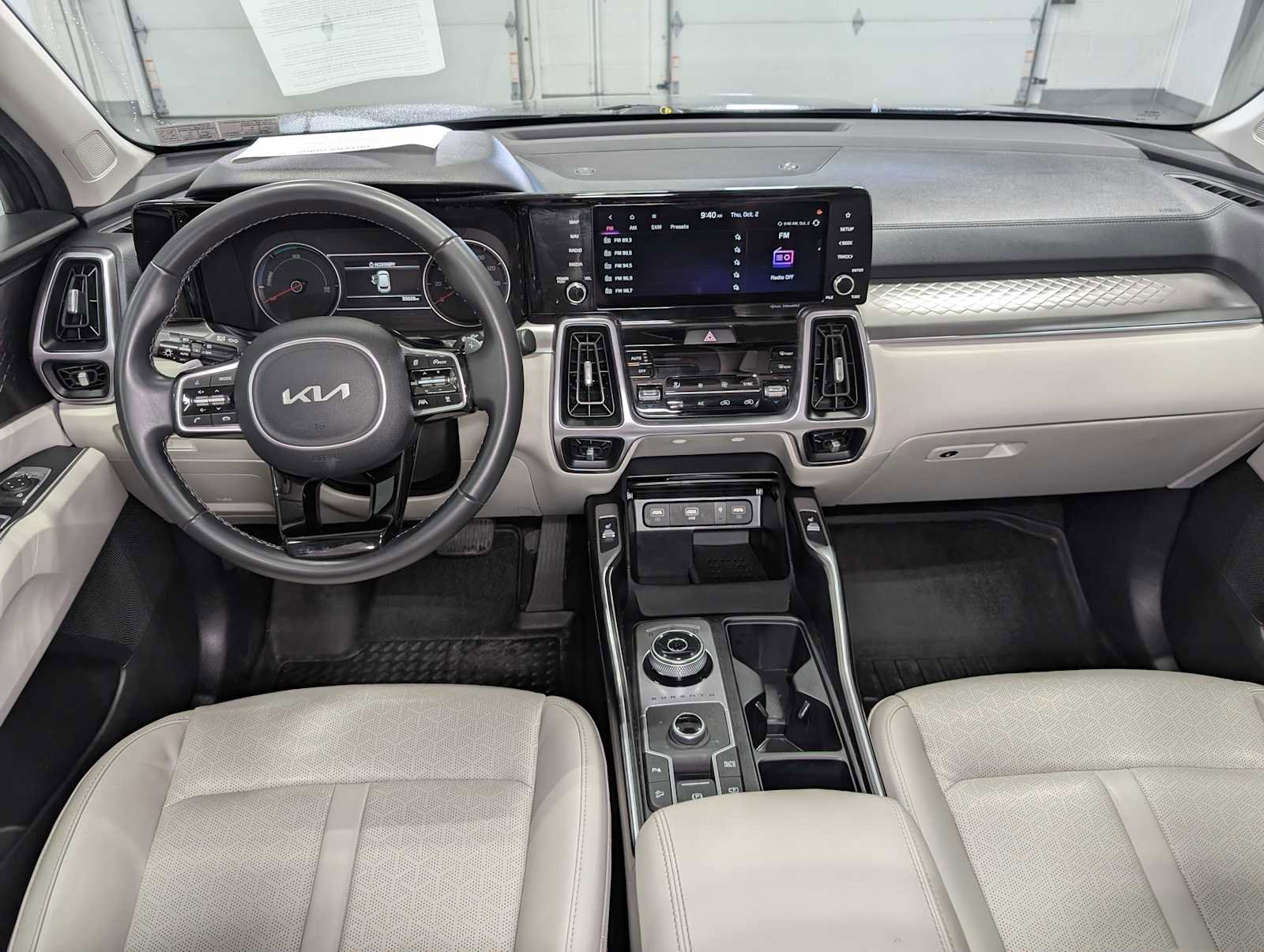 Certified 2023 Kia Sorento EX image 16