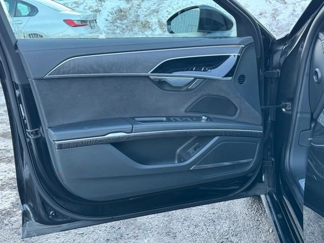 Certified 2023 Audi A8 L 3.0T image 10