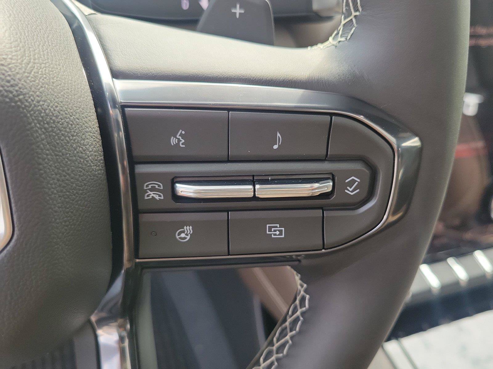 New 2026 GMC Yukon XL Denali Ultimate AWD/4WD image 24