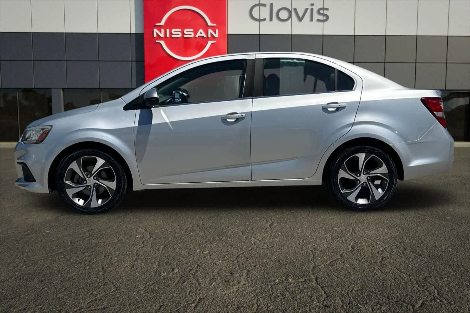 Used 2017 Chevrolet Sonic Premier FWD image 6