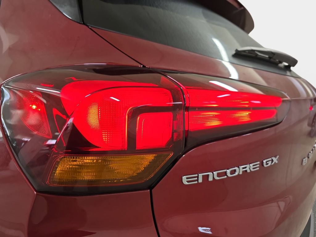 Used 2024 Buick Encore GX Preferred w/ Advanced Technology Package image 32